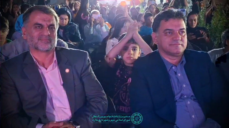 هزاران نفر در جشن میلاد پیامبر (ص) و امام صادق (ع) در ملارد؛ از نورافشانی تا اهدای جوایز!