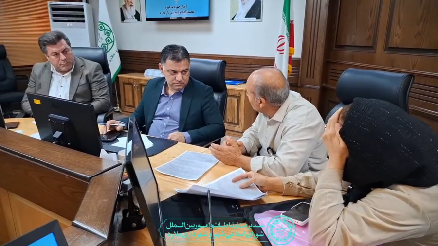 پاسخگویی مستقیم در ملارد؛ ملاقات‌های مردمی شهردار بدون وقفه ادامه دارد