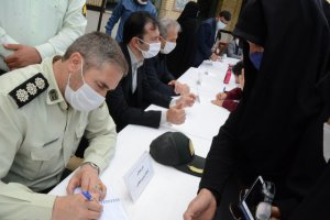 میز خدمت در مصلی نماز جمعه شهر ملارد برگزار شد