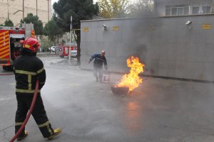 برگزاری مانور پدافند غیر عامل در اداره برق شهرستان ملارد 