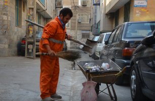 حضور مدافعان پاکی و پاکیزگی در اجرای جمعه ی جهادی در شهر ملارد