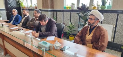 هماهنگی برگزاری آیین زیارت اهل قبور در پنجشنبه آخر سال سازمان آرامستانهای شهرداری ملارد