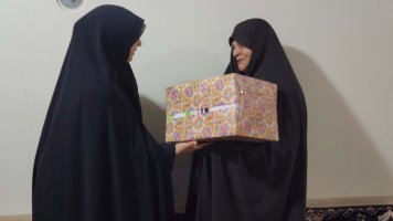 دیدار نوروزی مدیران شهرداری ملارد با خانواده معظم شهید قربانی و شهید بهرامی