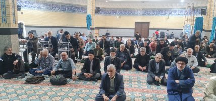 دیدارشهردارواعضای شورای اسلامی شهر با نمازگزاران مسجد جامع خامس آل عبا