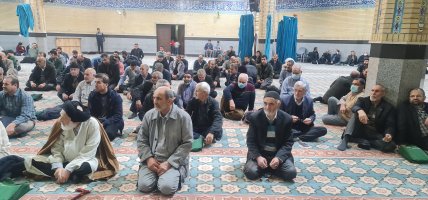 دیدارشهردارواعضای شورای اسلامی شهر با نمازگزاران مسجد جامع خامس آل عبا 