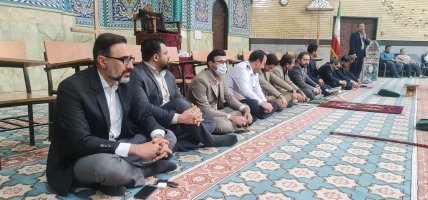 دیدارشهردارواعضای شورای اسلامی شهر با نمازگزاران مسجد جامع خامس آل عبا 