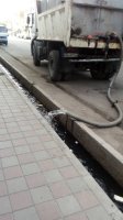 شستشو، پاکسازی و لایروبی انهار و آبروهای سطح شهر به صورت روزانه و مستمر در دست اجرا است.