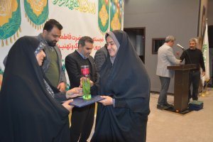 آیین تجلیل و قدردانی از بانوان شاغل در مجموعه شهرداری ملارد