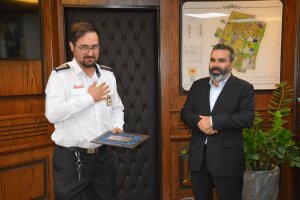 تجلیل ازپرسنل روابط عمومی شهرداری و سازمان های تابعه 