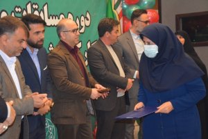 تجلیل از قهرمانان مسابقات ورزشی در سیزدهمین دوره مسابقات دهه مبارک فجرشهرداری ملارد 