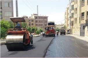 آغاز عملیات روکش آسفالت در سرآسیاب خیابان های تختی جنوبی و دانش غربی