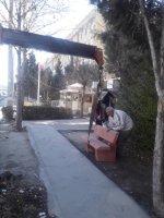 جانمایی نیمکت های بتنی در خیابان شهر ملارد