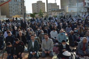 برگزاری نماز عید سعید فطر در شهر ملارد 