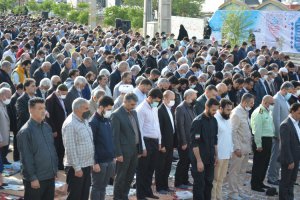 برگزاری نماز عید سعید فطر در شهر ملارد 