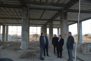 بازدید میدانی شهردار ملارد از روند پیشرفت پروژه خانه فرهنگ بانوان شهر ملارد 