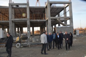 بازدید میدانی شهردار ملارد از روند پیشرفت پروژه خانه فرهنگ بانوان شهر ملارد 