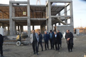 بازدید میدانی شهردار ملارد از روند پیشرفت پروژه خانه فرهنگ بانوان شهر ملارد 