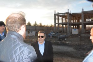 بازدید میدانی شهردار ملارد از روند پیشرفت پروژه خانه فرهنگ بانوان شهر ملارد 