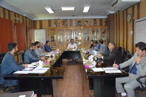 جلسه کمیته درآمد با حضور اعضاء در محل دفتر معاونت توسعه مدیریت و منابع شهرداری برگزار شد.