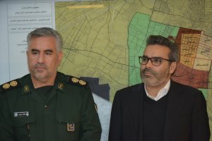 قدردانی ناحیه مقاومت بسیج حضرت ولیعصر (عج) شهرستان ملارد از بهمنی شهردار ملارد بعنوان بسیجی نمونه بسیج حوزه ادارات شهرستان ملارد 
