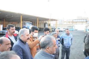 رونمایی از یک دستگاه لودر بازسازی شده با حضور بهمنی شهردار ملارد 