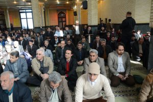 حضور کولیوند شهردار ملارد در نمازجمعه شهر ملارد 