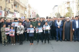 گزارش تصویری از راهپیمایی مردم ملارد در روز شهادت سپهبد حاج قاسم سلیمانی