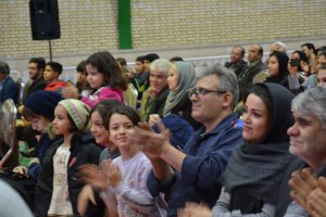 برگزاری دهه‌ی فجر، باید مثل برگزاری جشن نیمه‌ی شعبان باشد. رهبر معظم انقلاب 