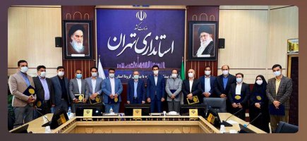 تجلیل استاندار تهران از مدیر روابط عمومی شهرداری ملارد
