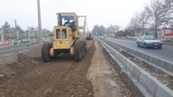 اجرای عملیات زیرسازی بلوار طبیعت خوشنام