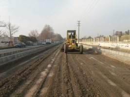 اجرای عملیات زیرسازی بلوار طبیعت خوشنام