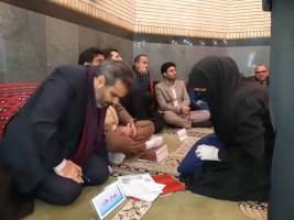 برگزاری میز خدمت به مناسبت دهه فجر در مصلای نمازجمعه شهر ملارد