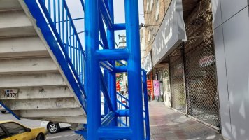 اجرای عملیات رنگ آمیزی پلهای عابر پیاده در شهر ملارد