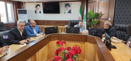  ملاقات مردمی و تاکید مهندس بهمنی بر رسیدگی سریع به مطالبات شهروندان