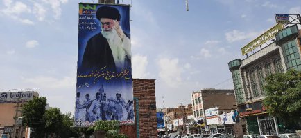 فضاسازی شهر و نصب پرچم و بنر به مناسبت فرارسیدن سوم خرداد