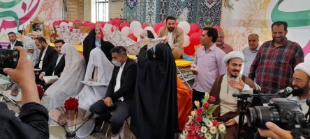 مراسم عقد چهار زوج جوان شهر ملارد در مصلی نماز جمعه  