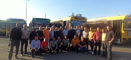 اعزام کاروان ناوگان اتوبوس رانی شهرداری ملارد به مرز مهران جهت خدمات رسانی به زائران اربعین حسینی(ع)